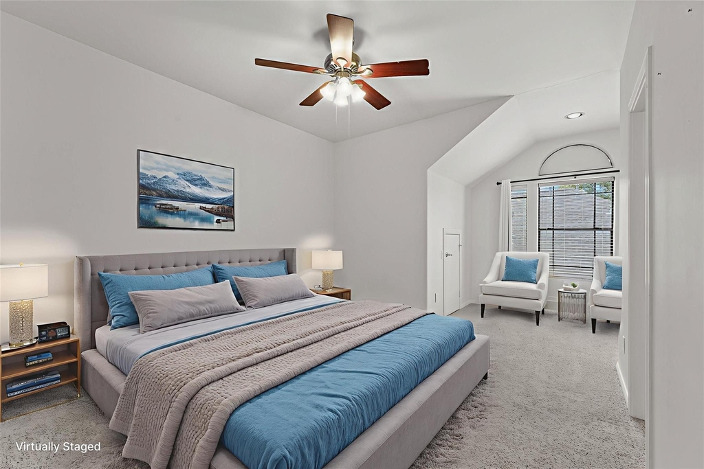 2402 Calumet Street - Photo 14