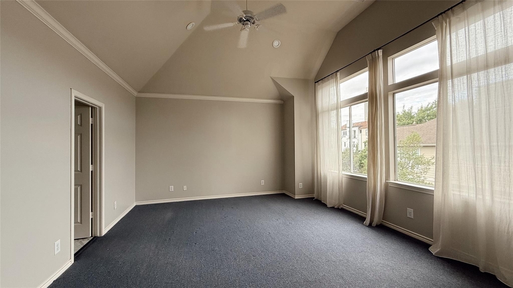 1107 Marconi Street - Photo 7