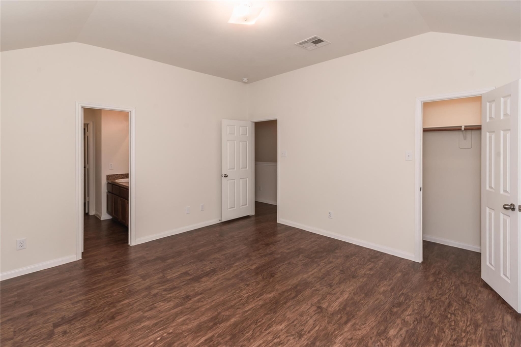 15210 Lucky Star Drive - Photo 5