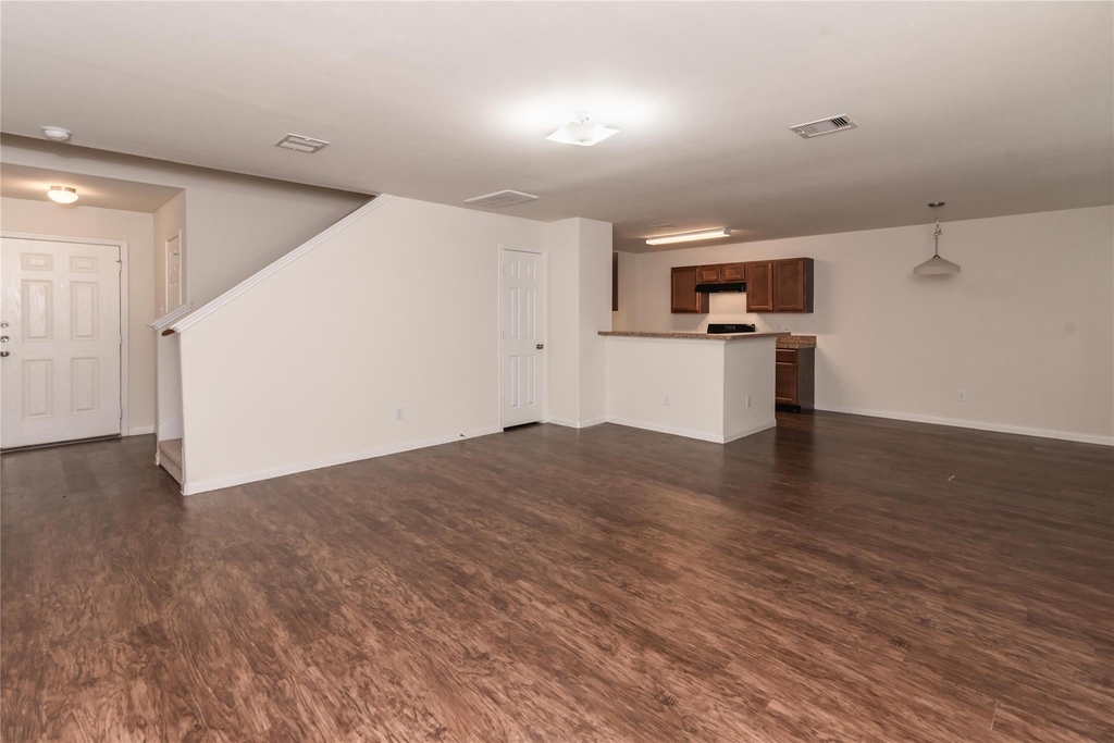 15210 Lucky Star Drive - Photo 3