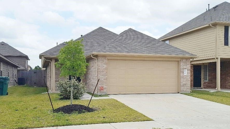 5838 Kyle Cove Drive - Photo 0