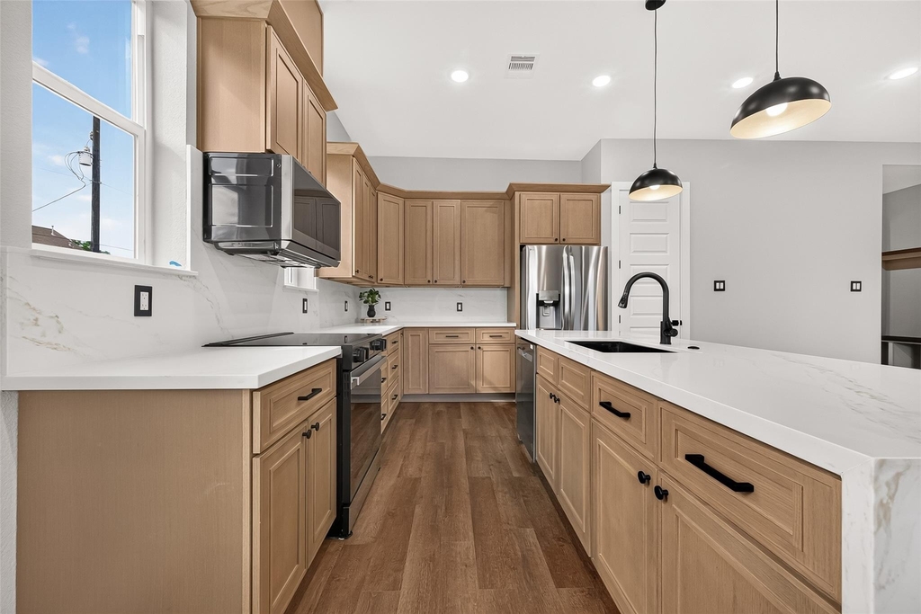 703 Carol Lynn Drive - Photo 9