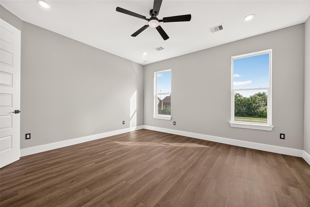 703 Carol Lynn Drive - Photo 16