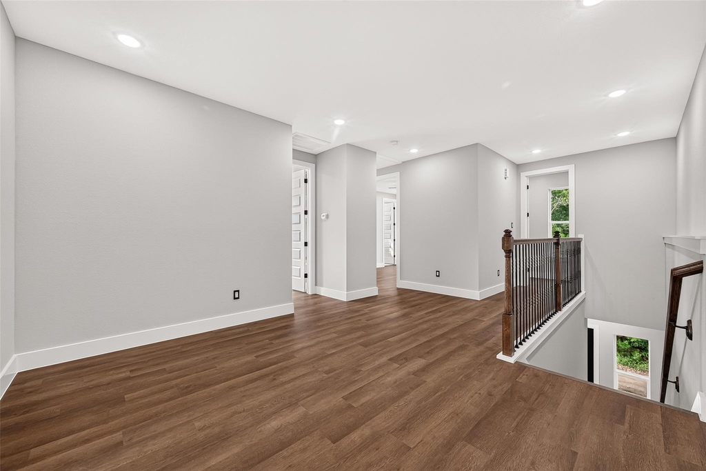 703 Carol Lynn Drive - Photo 33