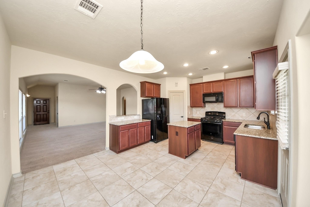 1902 Argos Drive - Photo 19