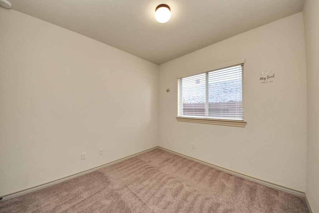 1902 Argos Drive - Photo 42