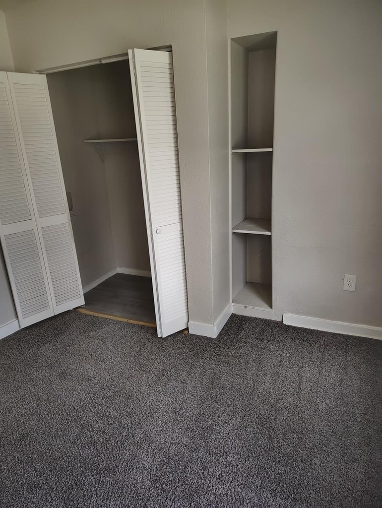 242 Bolden Street - Photo 12