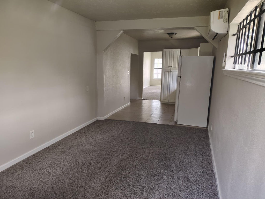 242 Bolden Street - Photo 13