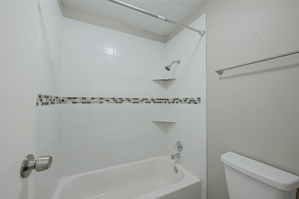 2120 El Paseo Street - Photo 11