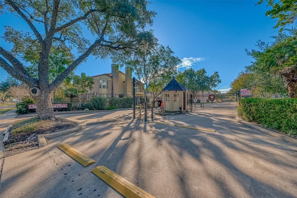 2120 El Paseo Street - Photo 26