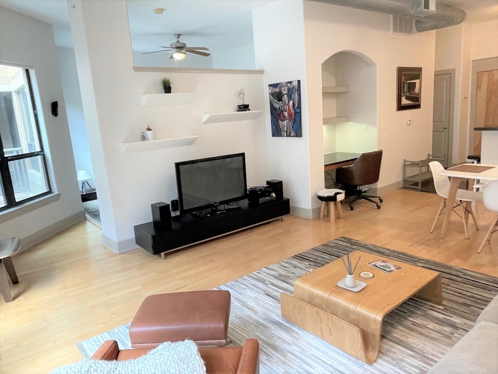 1901 Post Oak Boulevard - Photo 6