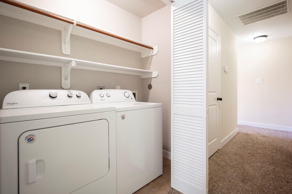 4210 Darter Street - Photo 14