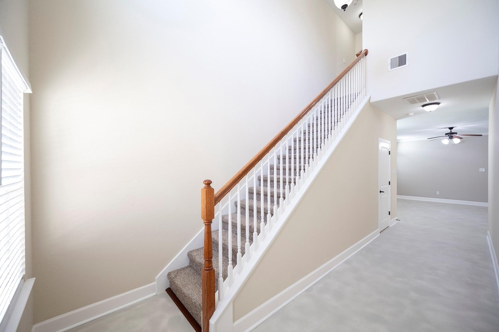 4210 Darter Street - Photo 2