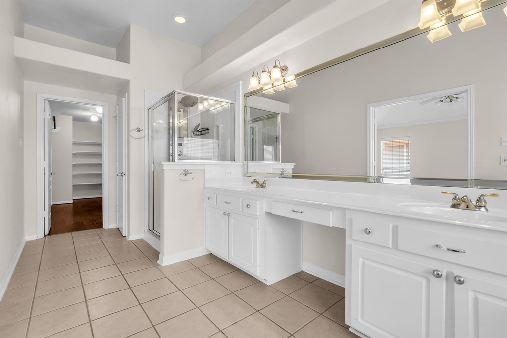2123 Stacy Knoll - Photo 19