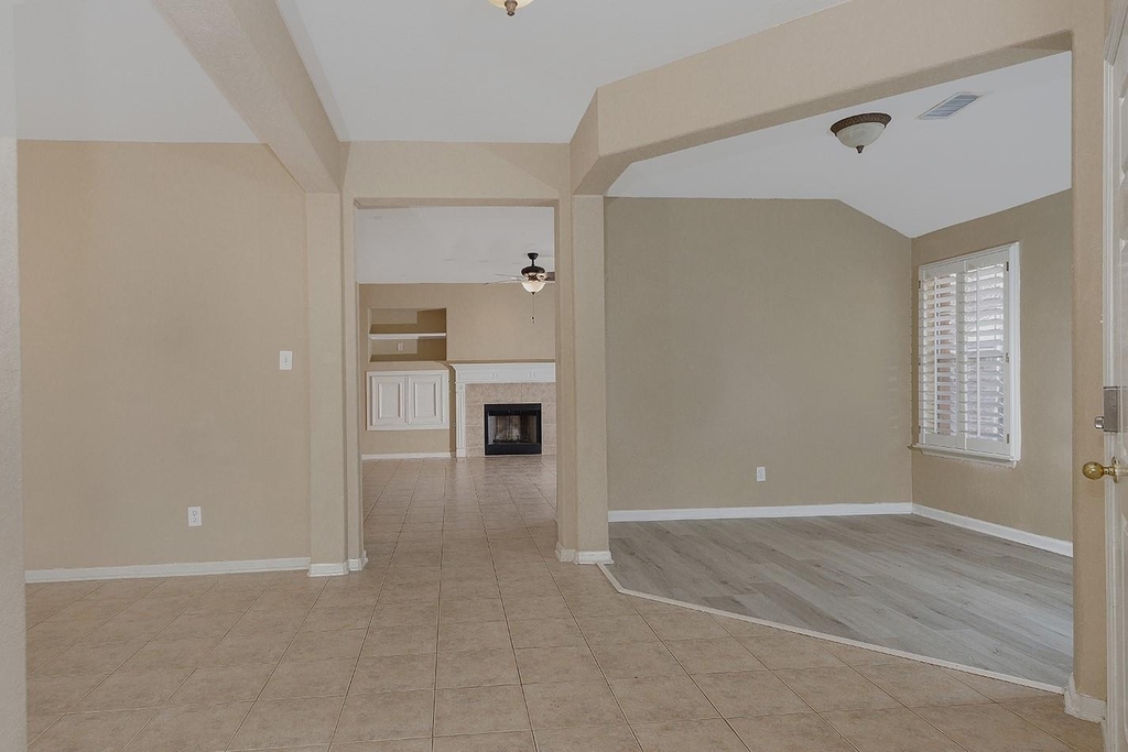 78 E Foxbriar Forest Circle - Photo 4