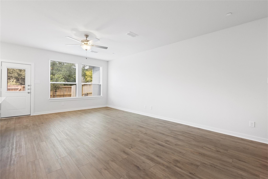 8104 Danson Lane - Photo 14