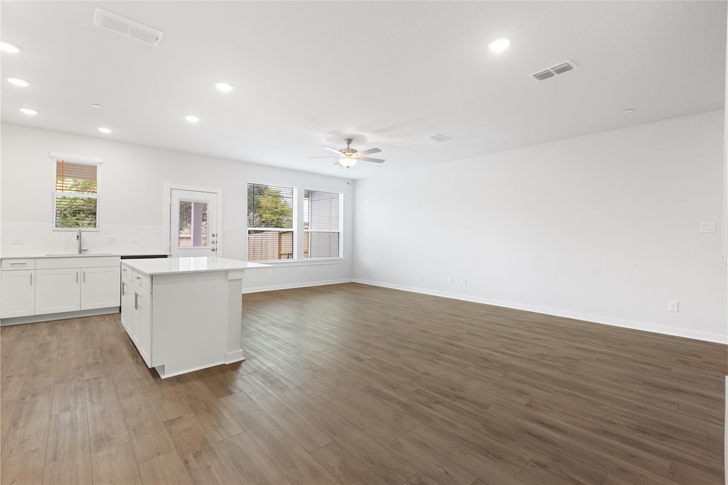 8104 Danson Lane - Photo 11