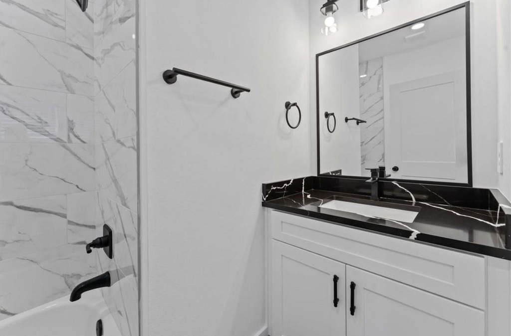 8023 Cora Street - Photo 15