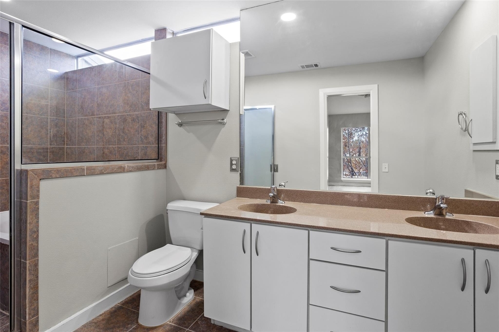 6933 Yellowstone Way Drive - Photo 14