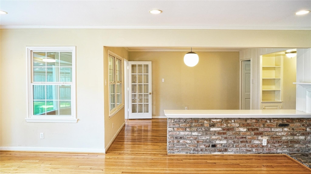 2047 Mcclendon Street - Photo 3