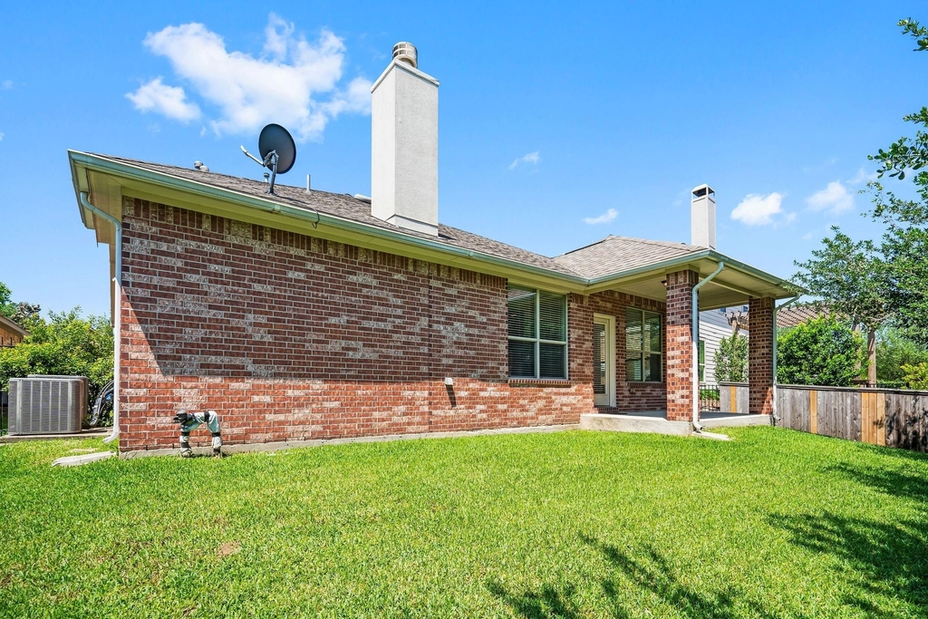 46 Black Swan Court - Photo 5