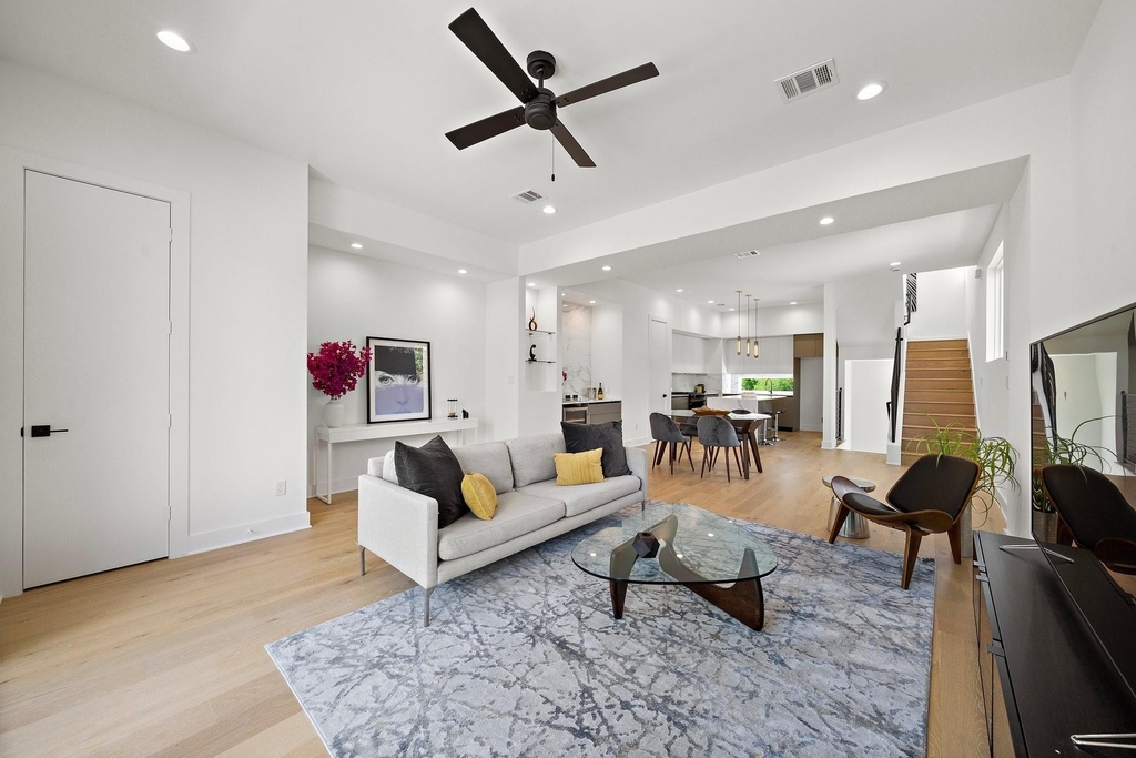 1607 Barbee Street - Photo 9