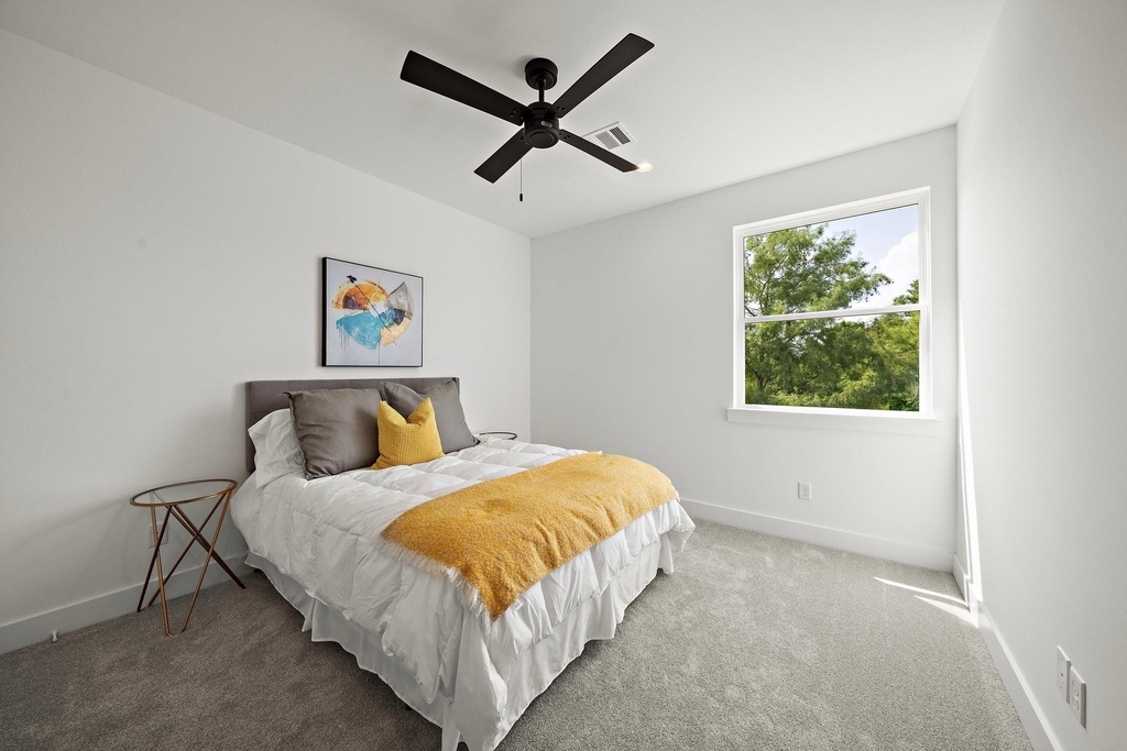 1607 Barbee Street - Photo 14