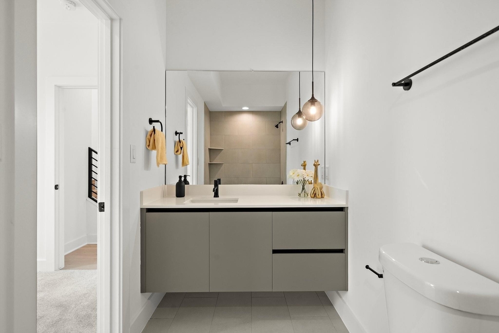 1607 Barbee Street - Photo 3