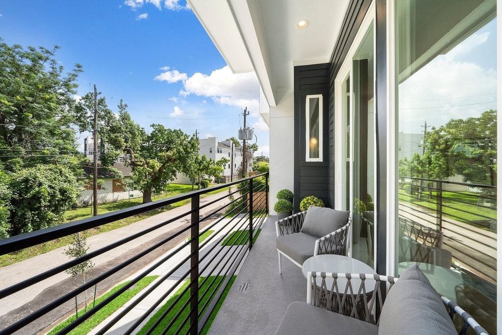 1607 Barbee Street - Photo 13