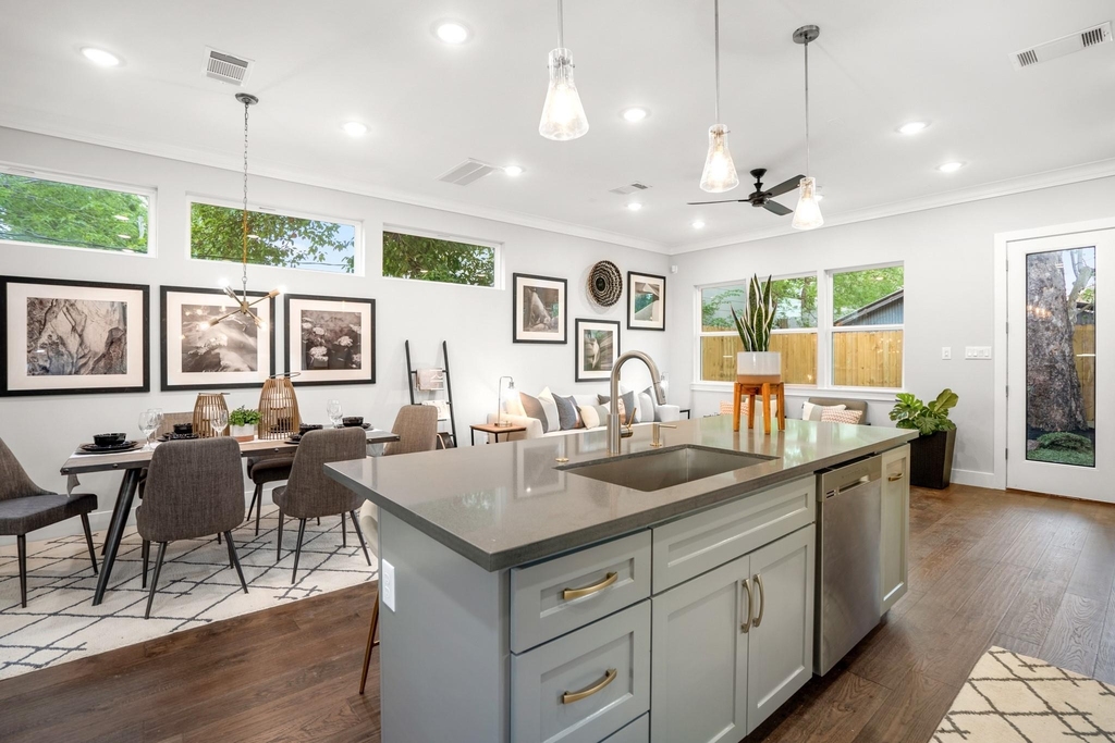314 N Stiles Street - Photo 12