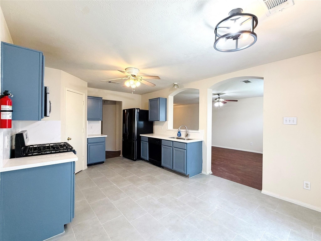 20423 White Poplar Drive - Photo 5