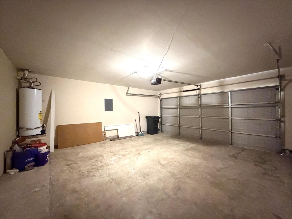20423 White Poplar Drive - Photo 17