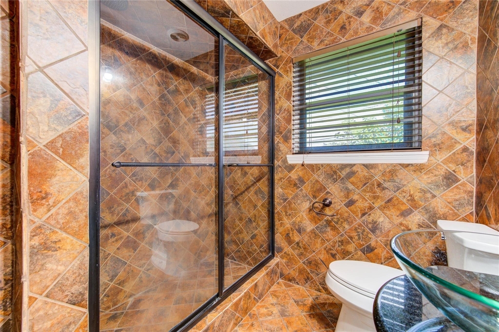 9922 Carmalee Street - Photo 29