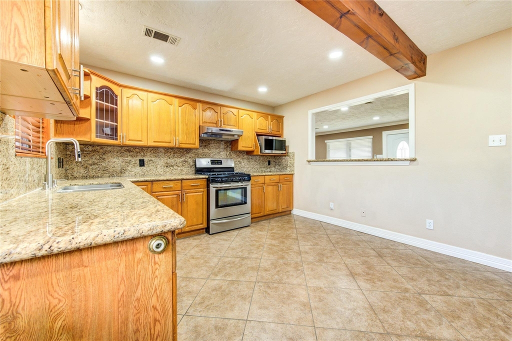 9922 Carmalee Street - Photo 22