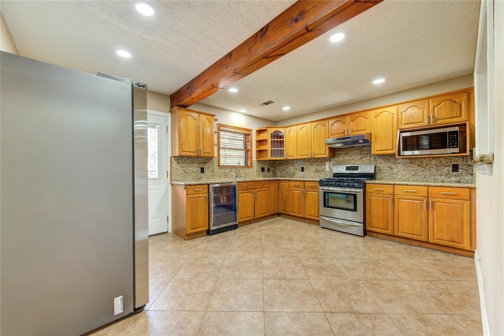 9922 Carmalee Street - Photo 19