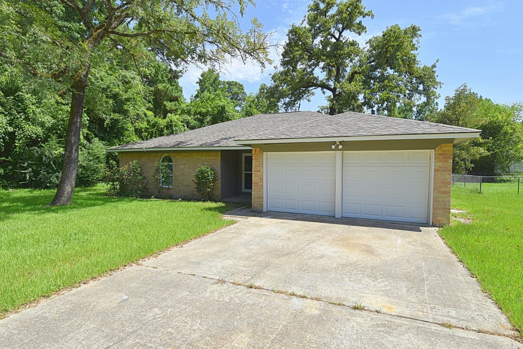 3615 Willie Way - Photo 1