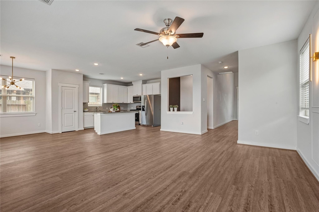 12723 Gallowhill Drive - Photo 7