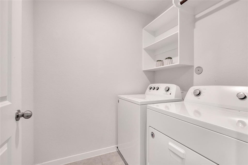 12723 Gallowhill Drive - Photo 17