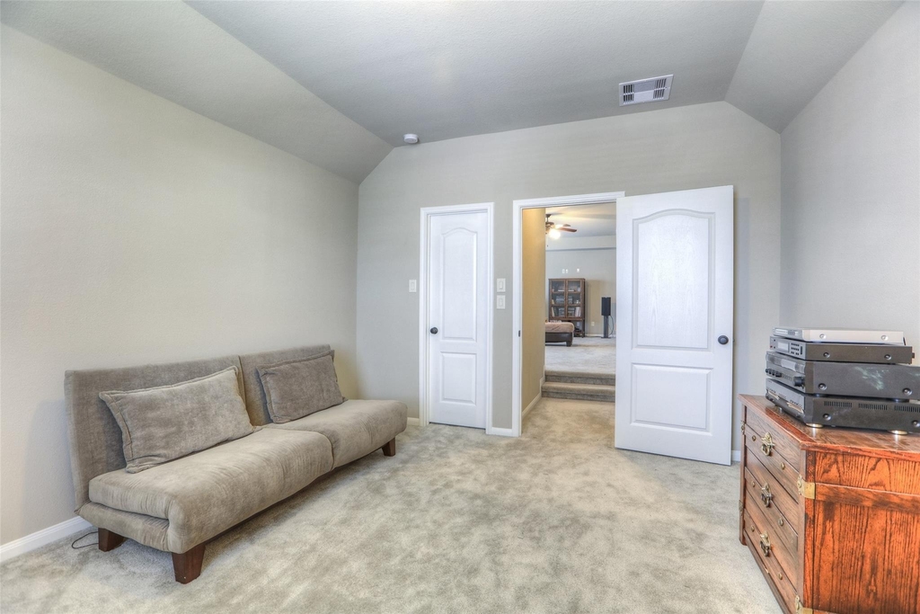 8106 Little Scarlet Street - Photo 15