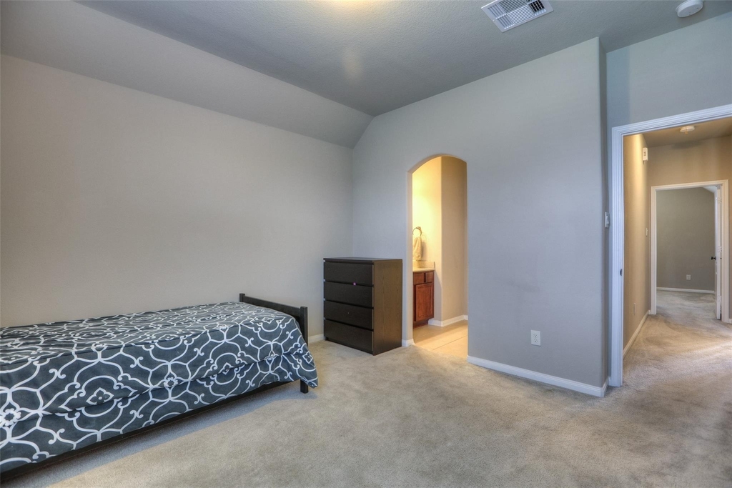 8106 Little Scarlet Street - Photo 18