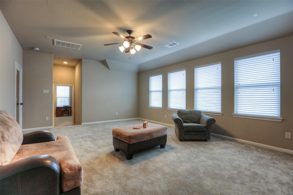 8106 Little Scarlet Street - Photo 14