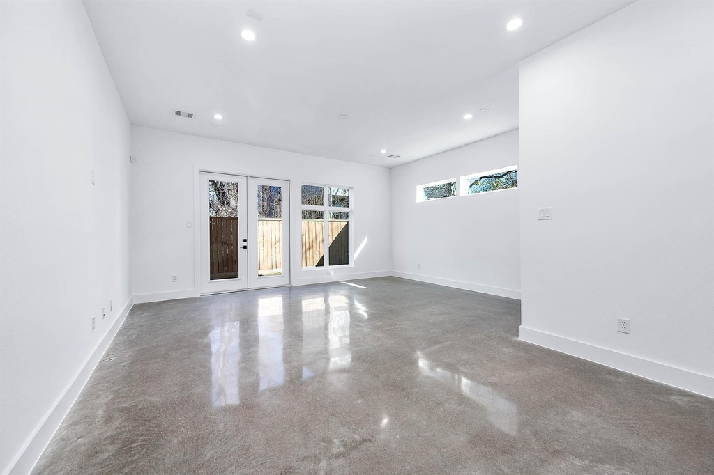 3411 Mcgowen Street - Photo 13
