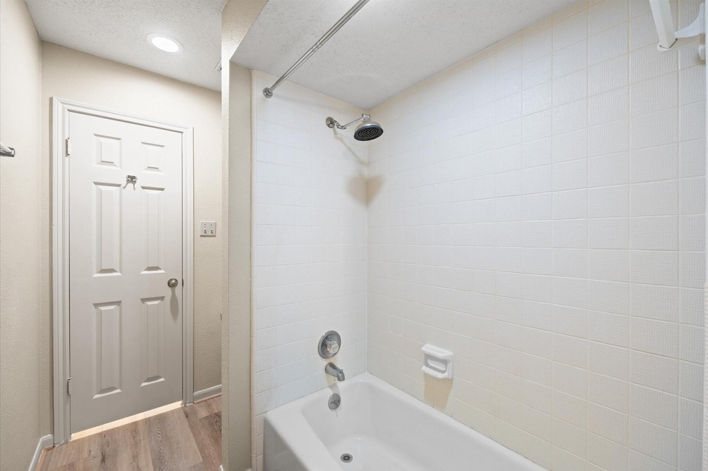 12119 Auburn Hills Drive - Photo 27