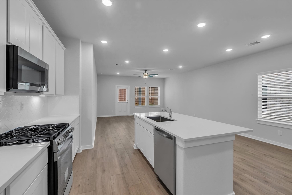 8442 Sweet Cherry Lane - Photo 13