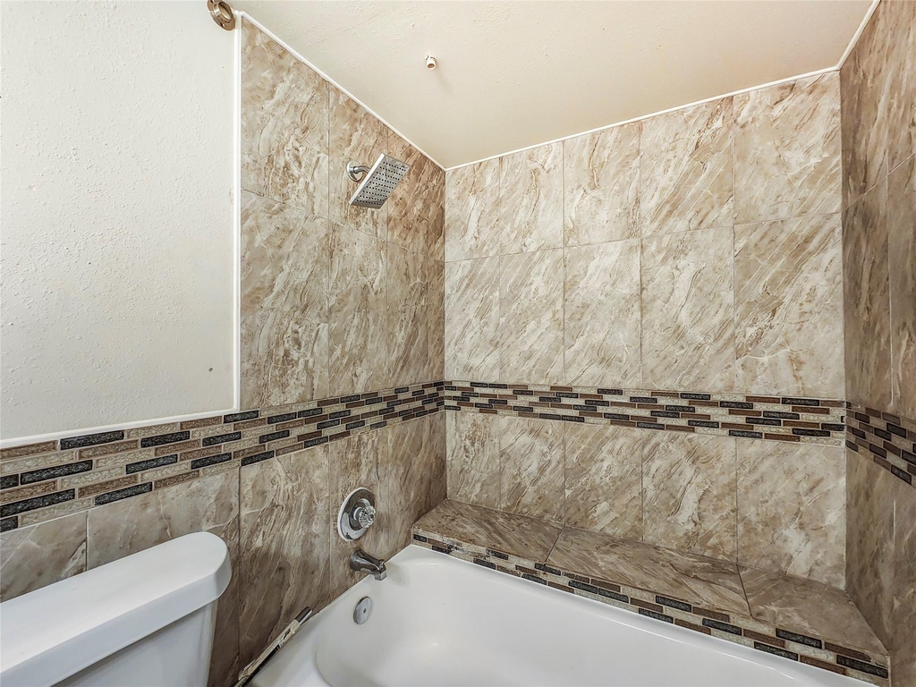 2820 S Bartell Drive - Photo 7