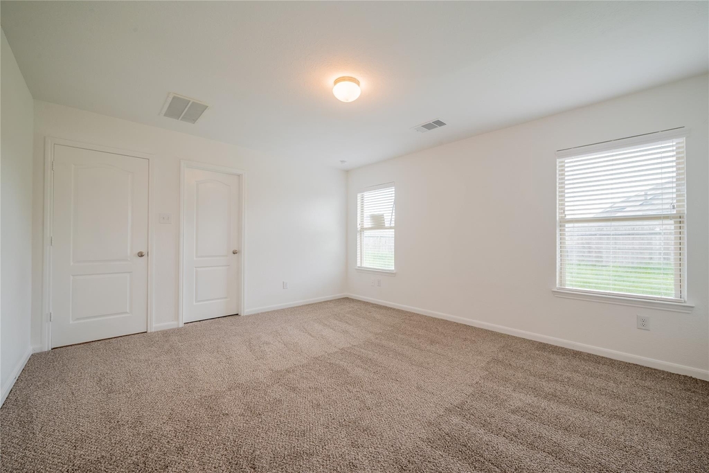 2524 Bryan Park Lane - Photo 20