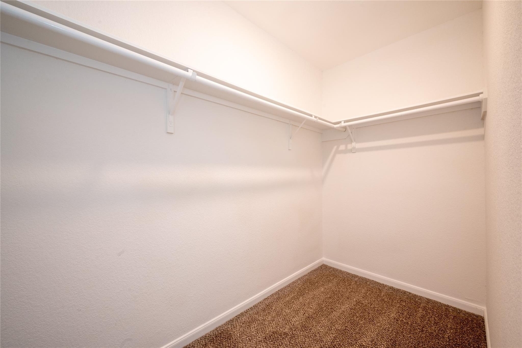 2524 Bryan Park Lane - Photo 11