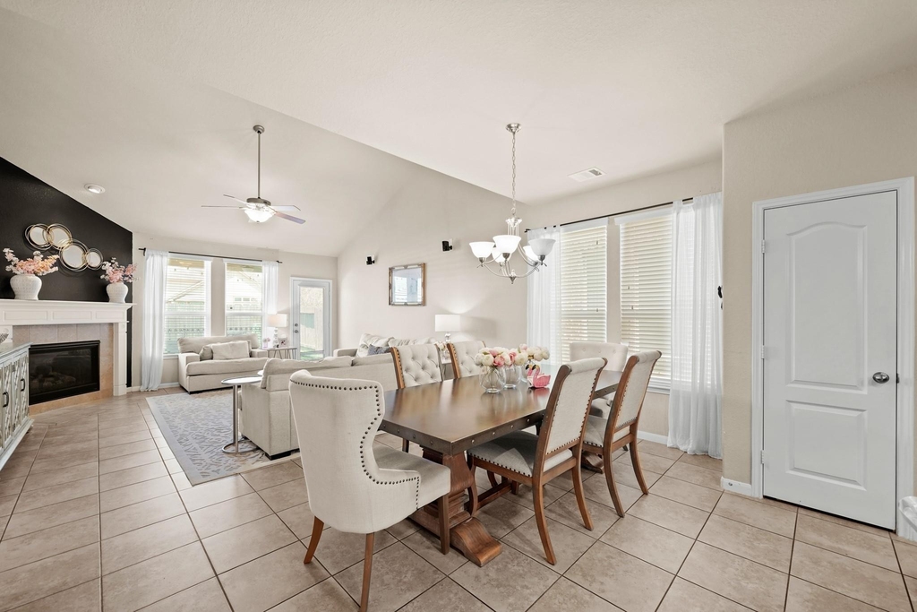 9957 Spring Rock Lane - Photo 4