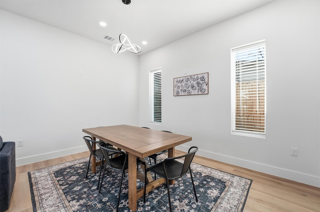 4206 Fox Street - Photo 8