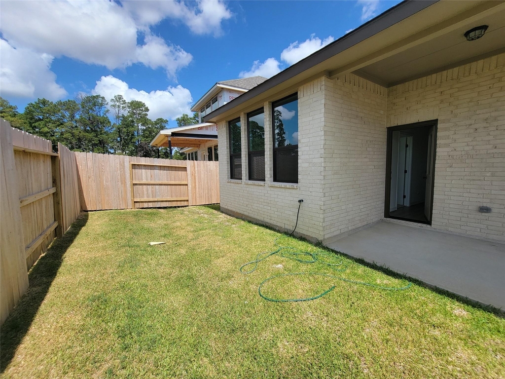 21651 Foxes Trove Trail - Photo 3
